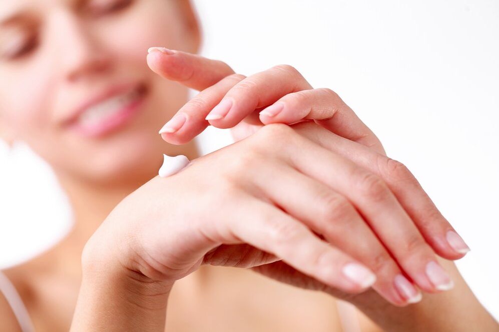 κρέμα ανανέωσης δέρματος χεριών